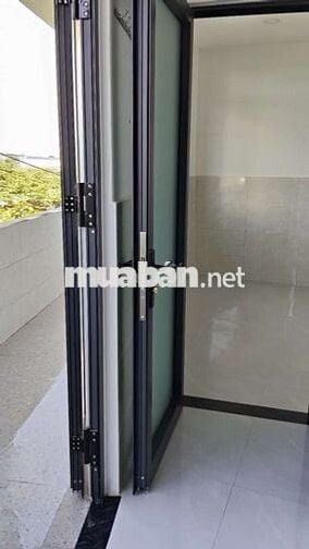 Nhà nhỏ view đẹp rộng rãi thoáng mát