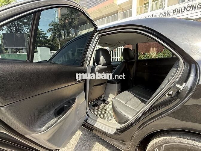 Cần bán Mazda-6 2.0 MT xe rất đẹp máy êm lạnh buốt
