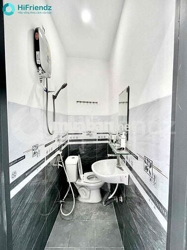 CHO THUÊ PHÒNG NGAY NGÃ TƯ PHÚ NHUẬN SỔ TRỜI FULL NỘI THẤT