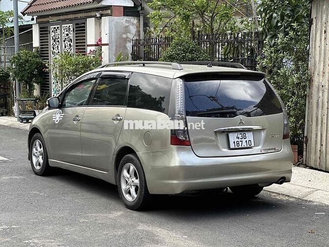 Mitsubishi Grandis 2006 2.4 AT - 170695 km