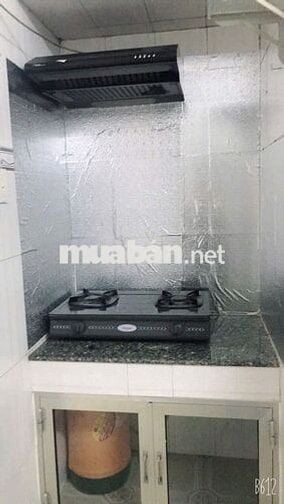 Nhà cho thuê Q.10, CMT8, Nội thất đủ.