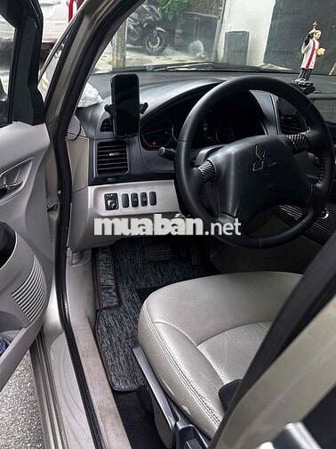 Mitsubishi Grandis 2006 2.4 AT - 170695 km