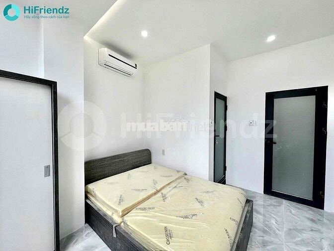 CHO THUÊ PHÒNG NGAY NGÃ TƯ PHÚ NHUẬN SỔ TRỜI FULL NỘI THẤT