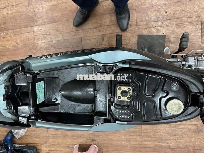 Ju Gra máy zin xe mộc mạc cần bán