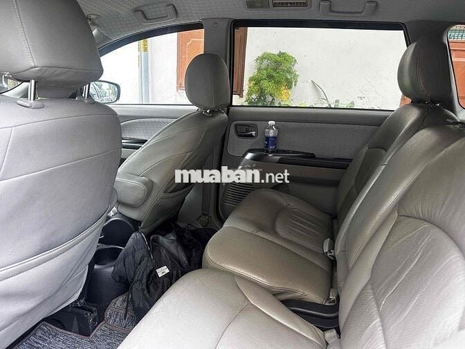 Mitsubishi Grandis 2006 2.4 AT - 170695 km