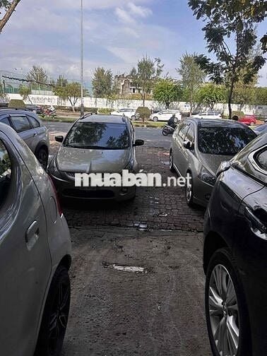 Mitsubishi Grandis 2006 2.4 AT - 170695 km