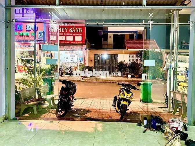 CHO THUÊ NHÀ MẶT TIỀN NGAY NGÃ TƯ VĨNH TÂN thuận tiện buôn bán