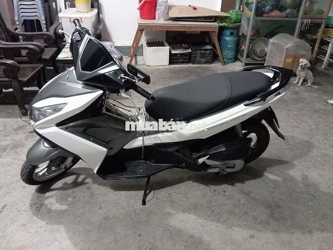 Honda Air Blade Trắng Xám