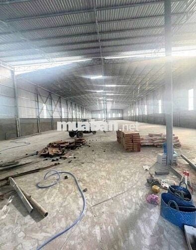 CHO  THUÊ  KHO  XƯỞNG ( 1200 m2)PHƯỜNG  BÌNH  HƯN  HÒA  QUẬN BÌNH  TÂN