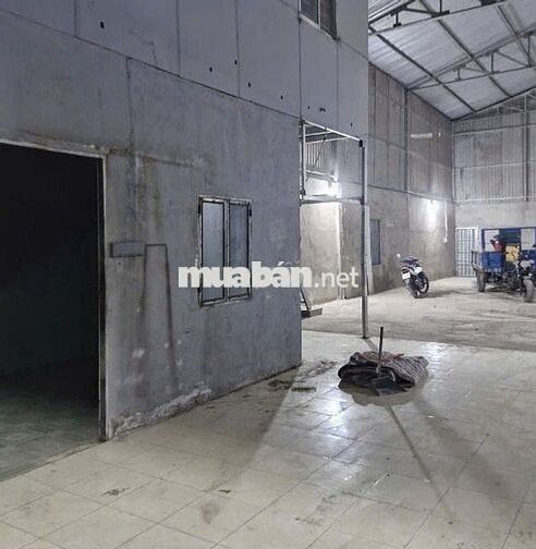 Kho diện tích lên đến 1000m2 ở Nguyễn Văn Quỳ cần cho thuê gấp