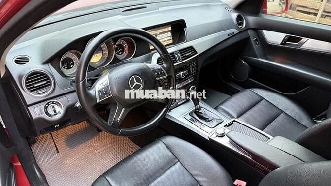 Mercedes-Benz C200 2011 Đỏ