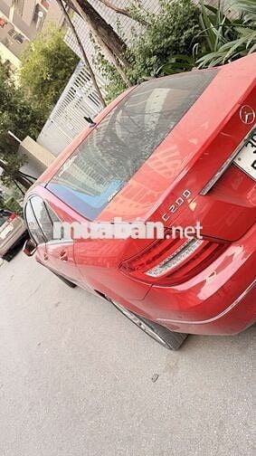 Mercedes-Benz C200 2011 Đỏ