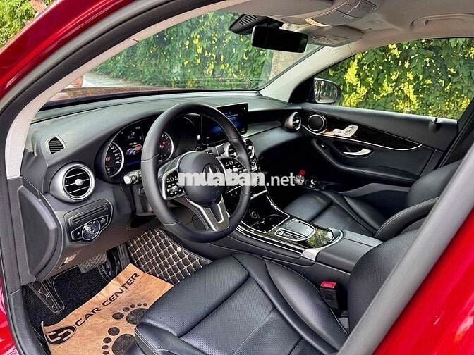 Mercedes Benz GLC 2021 200 - 40000 km