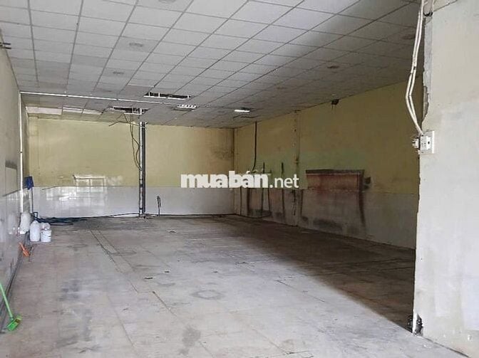 Cần cho thuê gấp kho ở Đường Đào Trí diện tích 526m2 có pccc