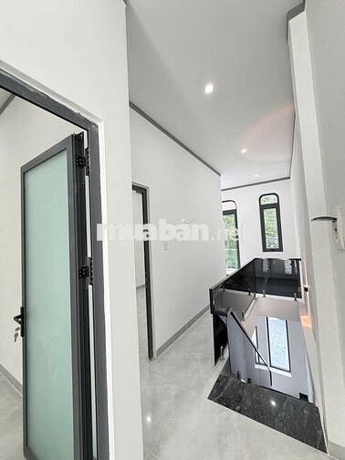 NHÀ MỚI XÂY KHÔNG Ở CẦN NHƯỢNG LẠI