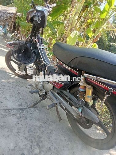 Bán dùm xe này máy im bình đề đầy đủ