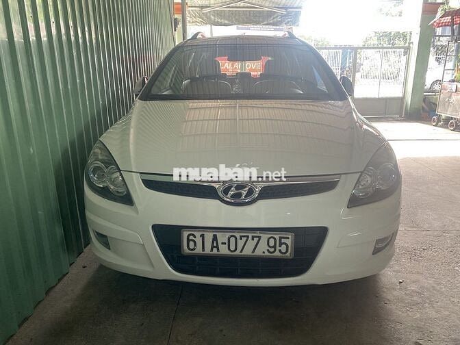 Hyundai i30 CW 2012 Trắng 93.000 km