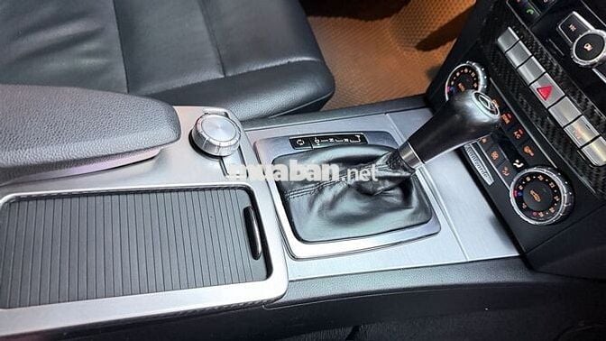 Mercedes-Benz C200 2011 Đỏ