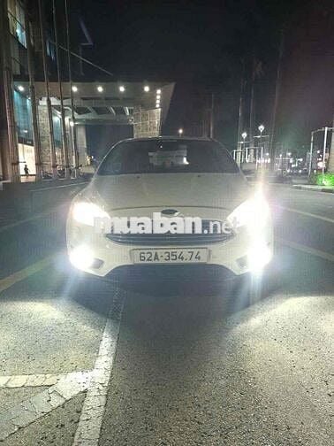 Chính chủ cà vẹt bán xe Ford Focus 2016