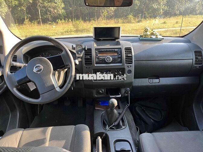 Nissan Navara 2011 2.5 MT 2 cầu