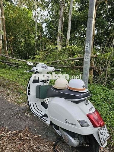 BÁN VESPA 125GTS - 2014