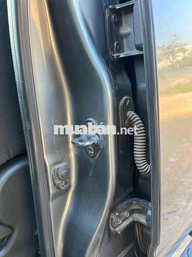 Nissan Navara 2011 2.5 MT 2 cầu