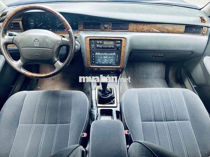 Toyota Crown 1995 - 100000 km