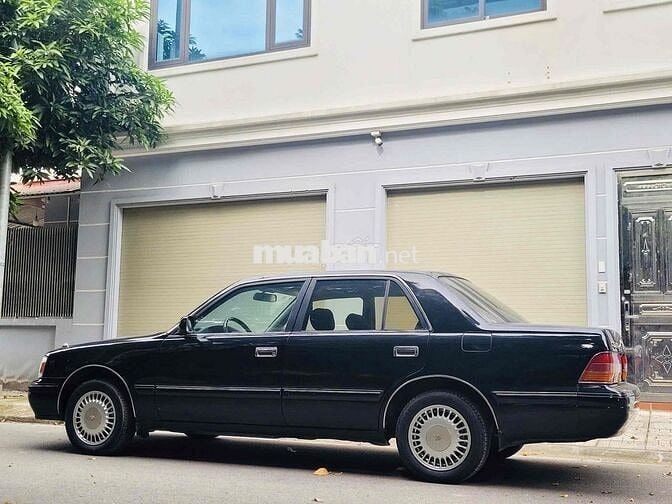 Toyota Crown 1995 - 100000 km
