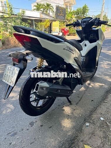 xe đẹp máy em zin.9chủ bao hồ sơ .lh ***