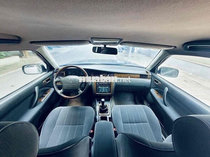 Toyota Crown 1995 - 100000 km