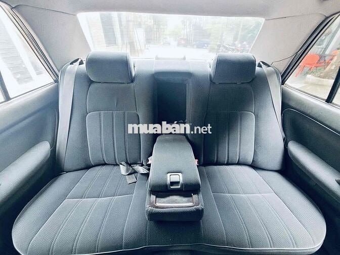 Toyota Crown 1995 - 100000 km