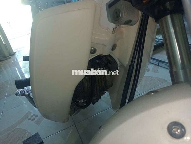 Xe chaly VIET THAI đi chợ, học màu trắng