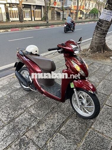 Honda Vision 2022 màu Đỏ khoá smartkey