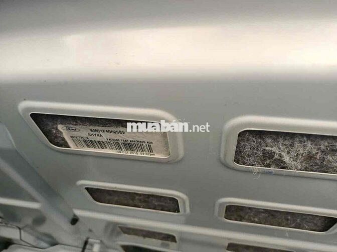 Chính chủ cà vẹt bán xe Ford Focus 2016