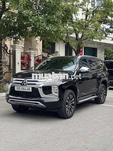 Mitsubishi Pajero Sport 2023 bản đủ còn bảo hành