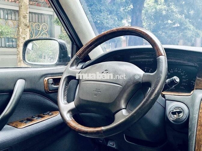 Toyota Crown 1995 - 100000 km