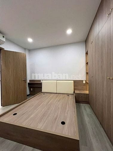 Gấp! Nhà 50m² Phan Đăng Lưu, P3, Phú Nhuận. Xây 1 trệt 3 lầu.