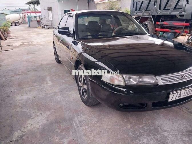 Mazda 626 1991 Đen 5 chỗ