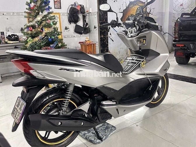 Pcx 125 bssg odo 26k date 2015 chính chủ ký giấy