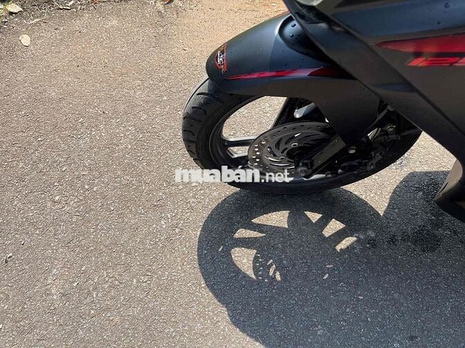 bán ablack mau den còn rat moi