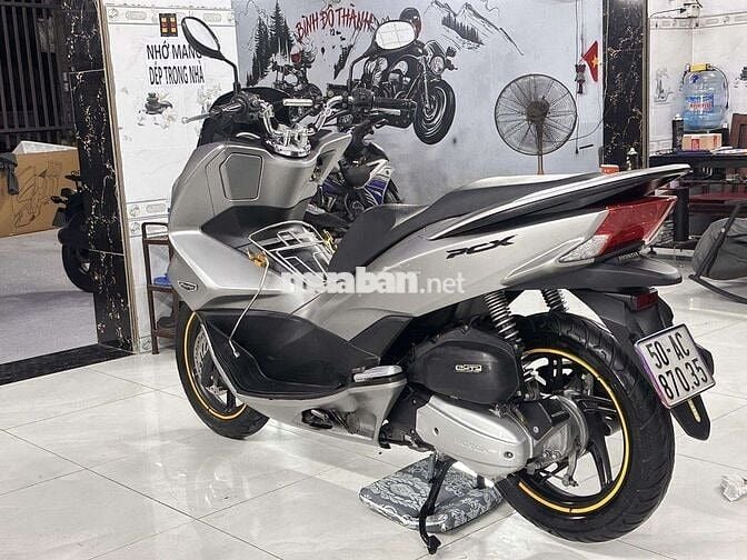 Pcx 125 bssg odo 26k date 2015 chính chủ ký giấy