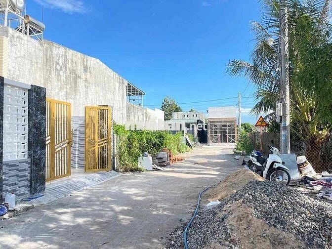 PHƯỚC HƯNG LONG HẢI LONG ĐIỀN BRVT  MỘT LÔ ĐẤT GẦN BIỂN DT 121 m  5x24