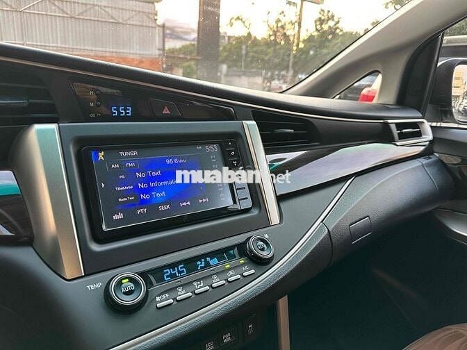 Toyota Innova G 2019 Số tự động 68000 km