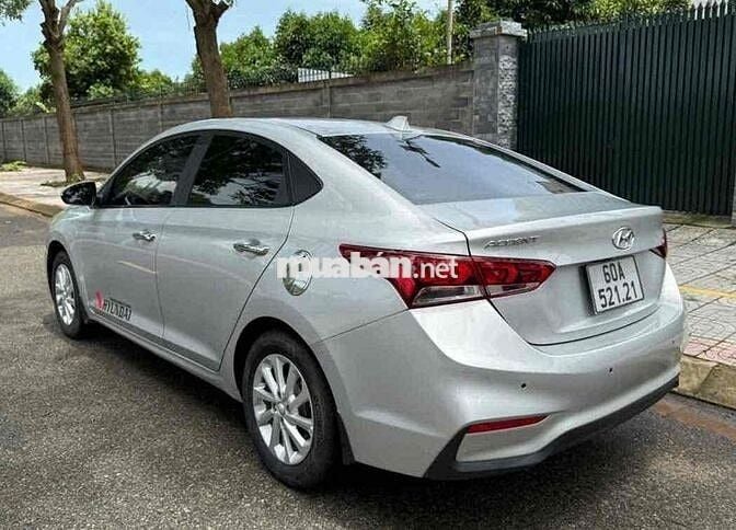 Hyundai Accent 2018 Bạc Số tự động