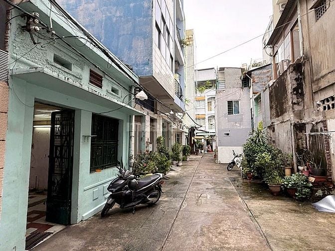 Bán nhà kiến trúc Pháp cổ, Tân Định, Q1, vị trí hiếm, 2 mặt hẻm, 72 m²