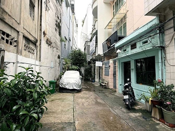 Bán nhà kiến trúc Pháp cổ, Tân Định, Q1, vị trí hiếm, 2 mặt hẻm, 72 m²