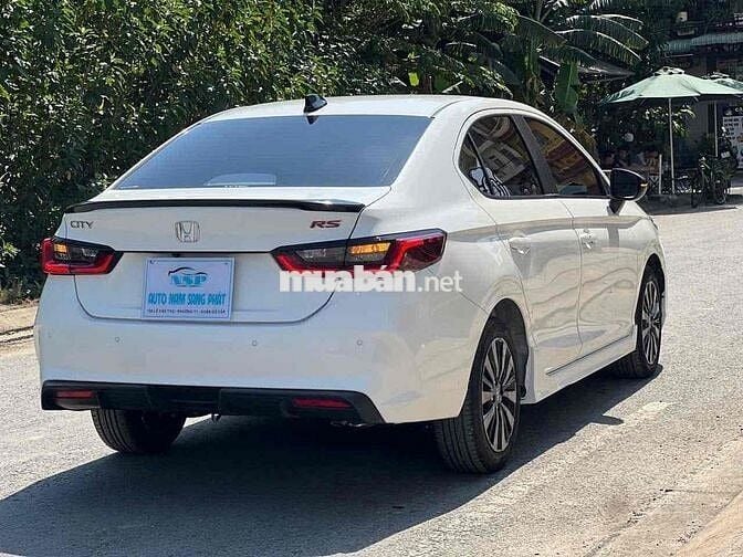 Honda City 2024 1.5RS Sensing 6000 km