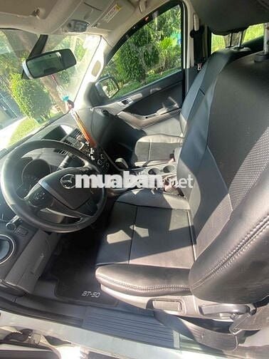 Mazda BT 50 2016 2.2 AT 2WD - 100000 km