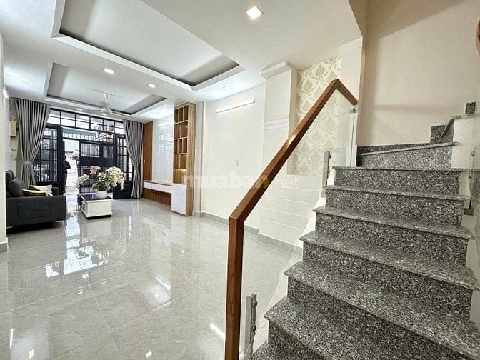 Bán gấp nhà ngay Nguyễn Văn Đậu BT, giá 9ty3 TL 70M2 cơ hội đầu tư 