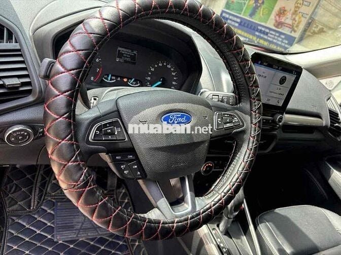 Ford EcoSport Đỏ 5 chỗ